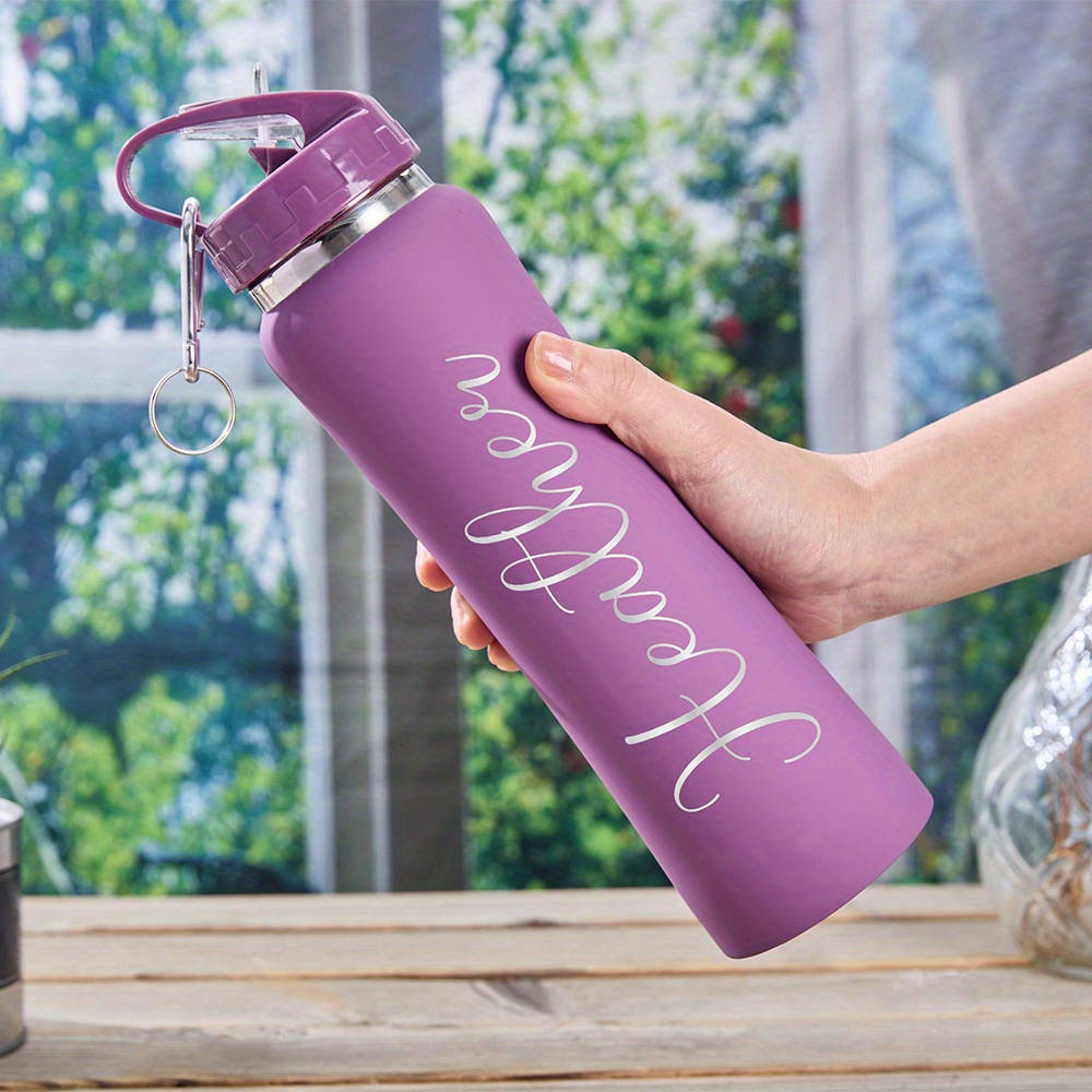 Travel Accessories Bottles - パーソナライズされたカスタム名：ステンレス製ウォーターボトル、ポータブルスポーツウォーターボトル、旅行用アウトドアジム飲料ボトル。