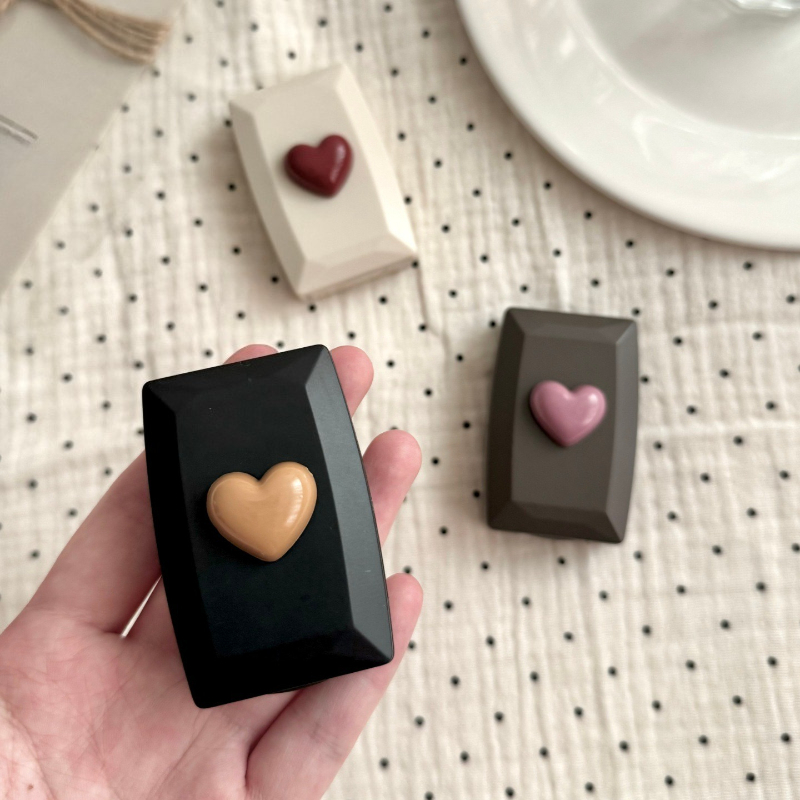 ハートコンタクトレンズケース ミラー付き ミニかわいいアイケ - Travel Video Accessories のレビューと価格