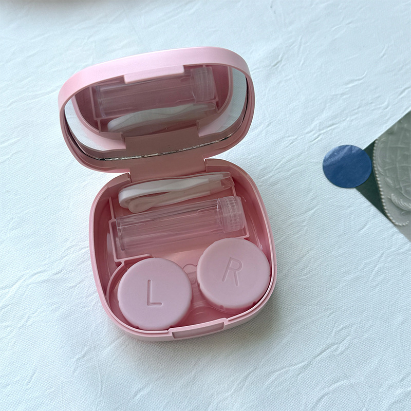 1個入り ミニスクエアコンタクトレンズケース ミラー付き 女 - Travel Video Accessories のレビューと価格