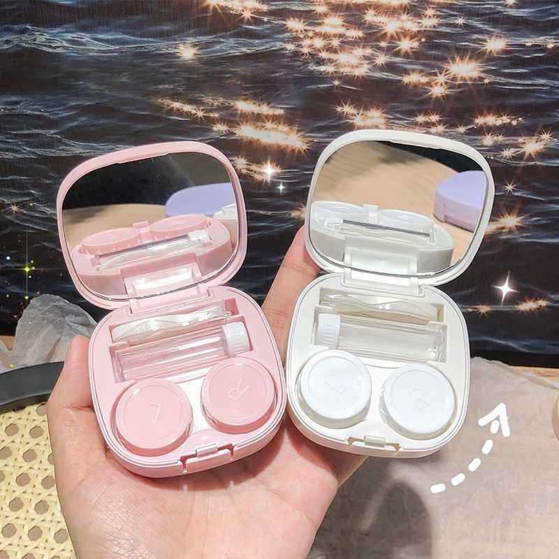 女性用ミラー付きミニスクエアコンタクトレンズケース1個、カラ - Travel Video Accessories のレビューと価格
