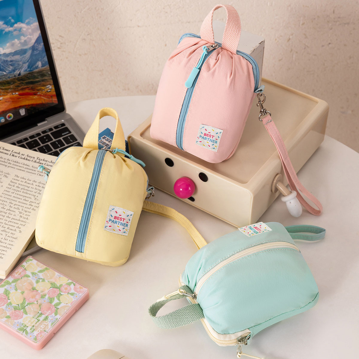 下着靴下収納バッグ小型で持ち運び可能な旅行用化粧品収納バッグ - Travel Accessories Bag のレビューと価格