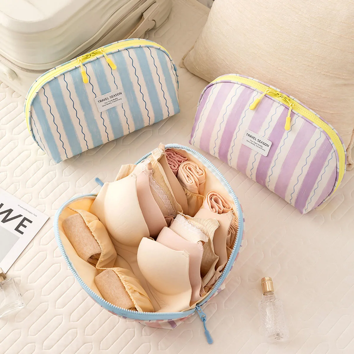 下着収納袋ポータブル多目的トラベルオーガナイザーバッグオック - Travel Accessories Bag のレビューと価格